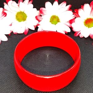 Vintage lucite bracelet